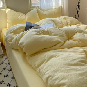 Instagram Japanese style mixed and washed cotton four piece set of soft bed sheets, solid color duvet covers, dormitory